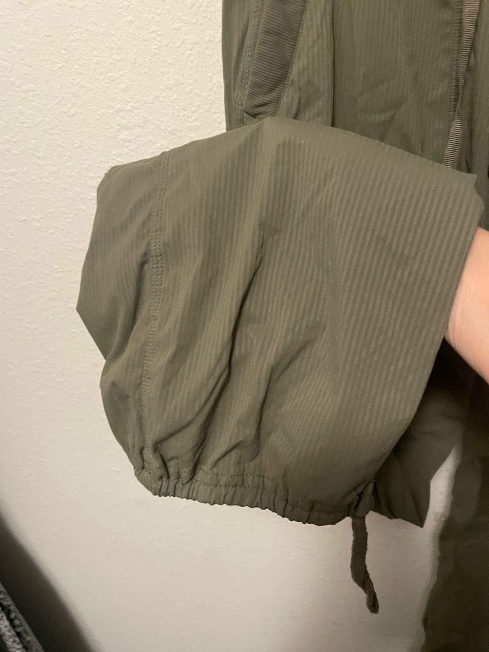 Lululemon Dance Studio Pants Green Size 2 Gorpcore Athleisure stretchy comfort - Picture 3 of 11